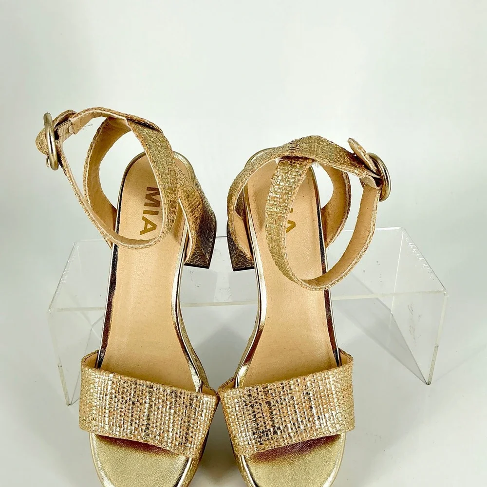 MIA brand style